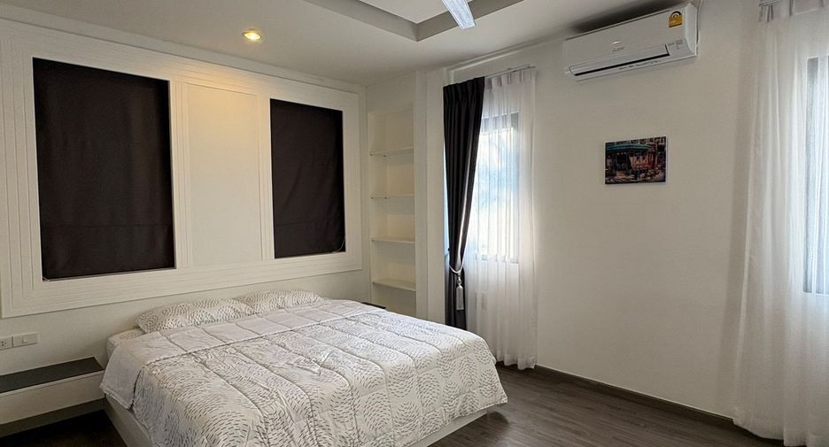 For rent 3 ベッドルーム villa in Bang Lamung, Chonburi