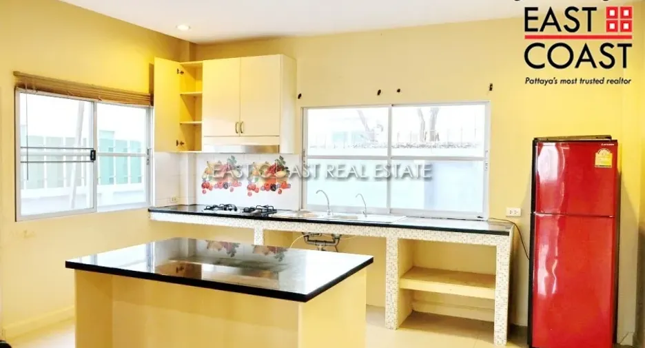 For rent and for sale 3 bedrooms house in Bang Lamung, Chonburi