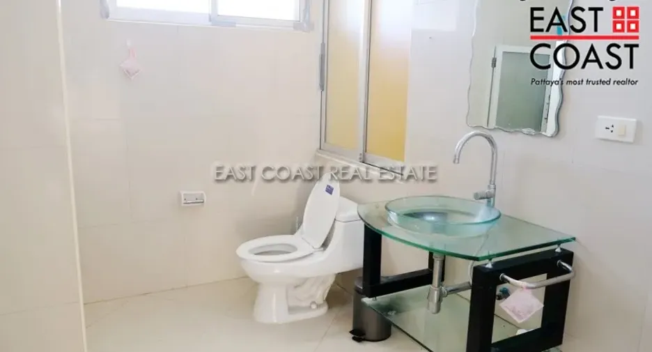 For rent and for sale 3 bedrooms house in Bang Lamung, Chonburi