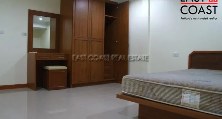 出租 和 出售 2 卧室 独立屋 在 Bang Lamung, Chon Buri