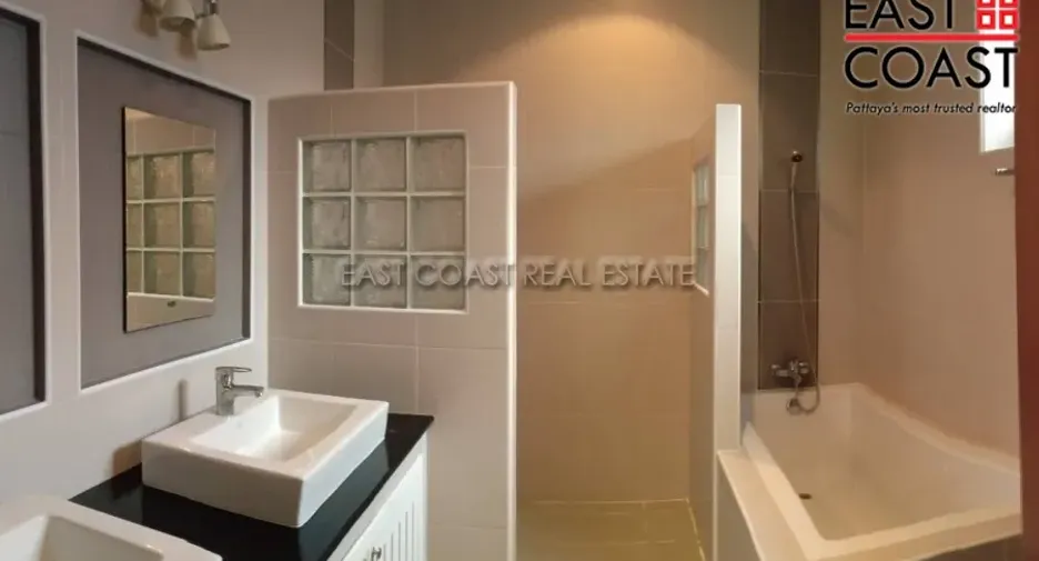 Haus zur Miete und zum Kauf mit 1 Zimmer in Bang Lamung, Chonburi