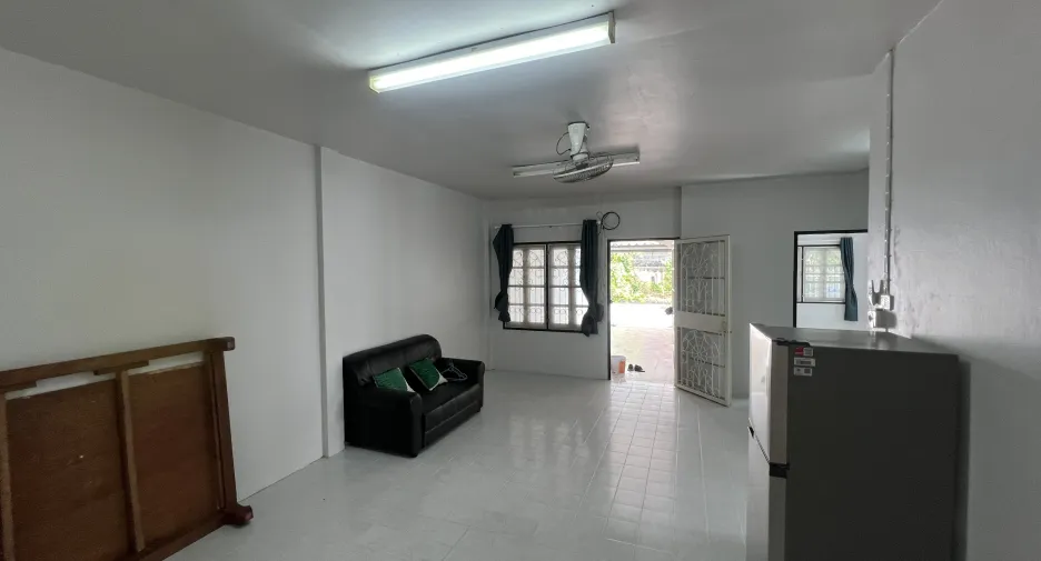 出租 2 卧室 独立屋 在 Phuket Town, 普吉