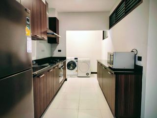 À louer 2 chambres appartement à Watthana, Bangkok