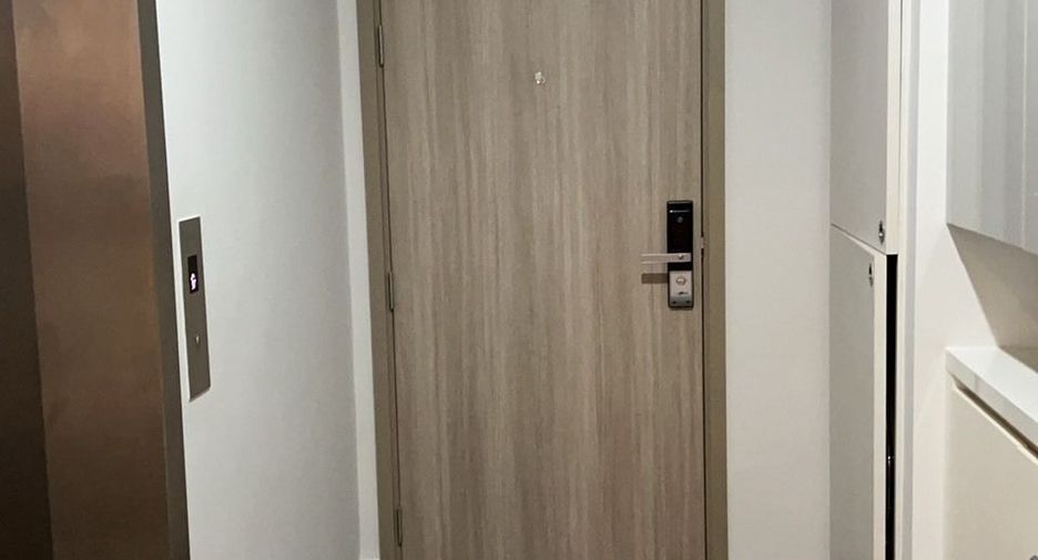 À louer 1 chambre condo à Pathum Wan, Bangkok