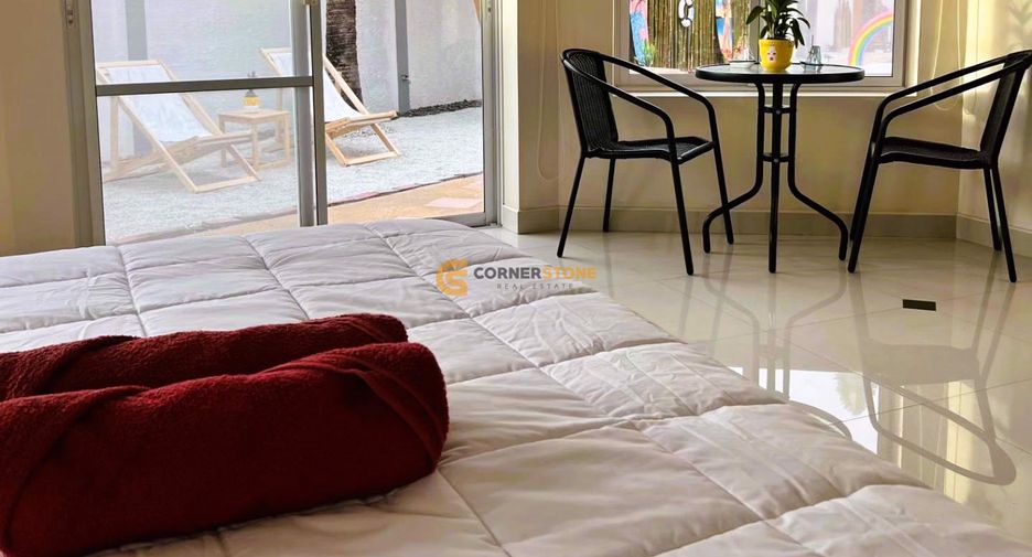 Haus zur Miete mit 5 Zimmer in Bang Lamung, Chonburi