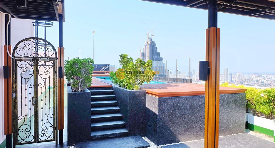 For sale 5 bedrooms condo in Bang Lamung, Chonburi