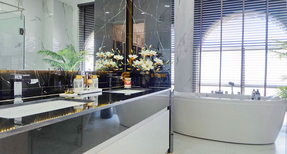 For sale 5 bedrooms condo in Bang Lamung, Chonburi