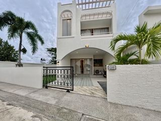 For sale 3 bedrooms house in Thalang, Phuket
