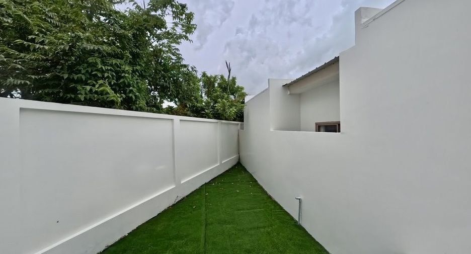 For sale 3 bedrooms house in Thalang, Phuket