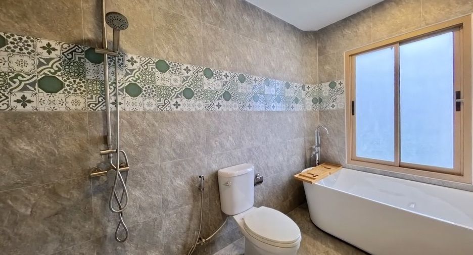 For sale 3 bedrooms house in Thalang, Phuket