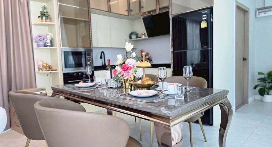 For rent 3 bedrooms villa in Bang Lamung, Chonburi