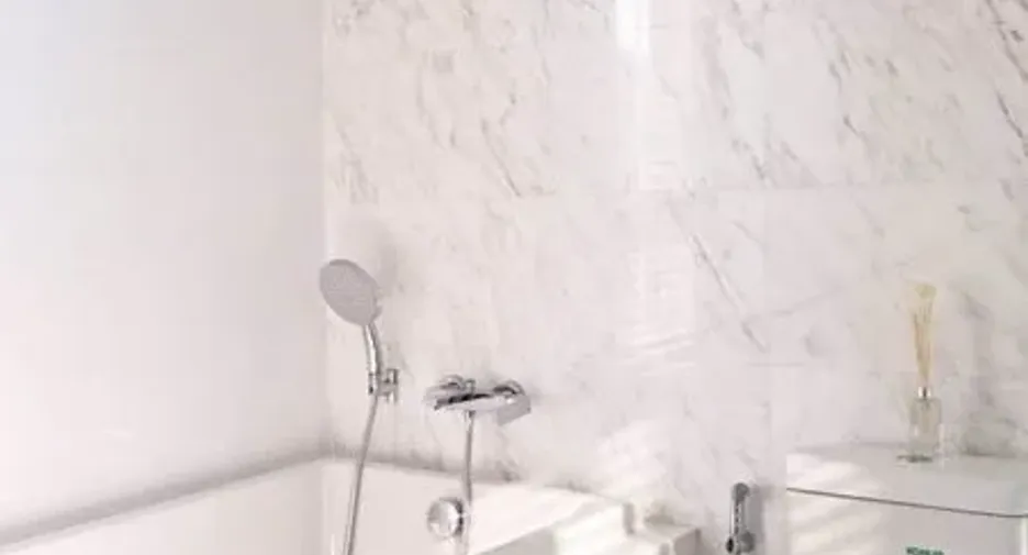 Wohnung zur Miete und zum Kauf mit 2 Zimmer in Watthana, Bangkok