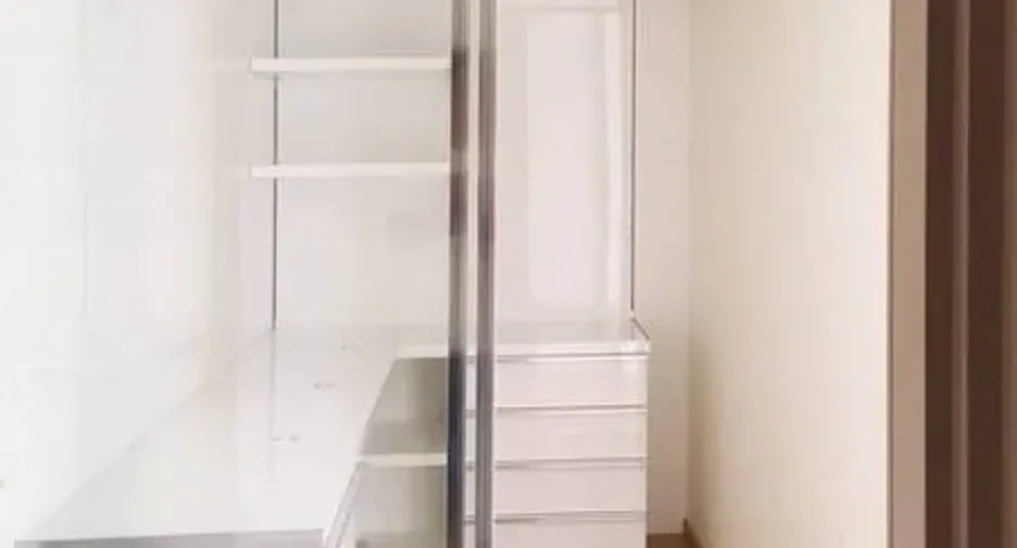 Wohnung zur Miete und zum Kauf mit 2 Zimmer in Watthana, Bangkok