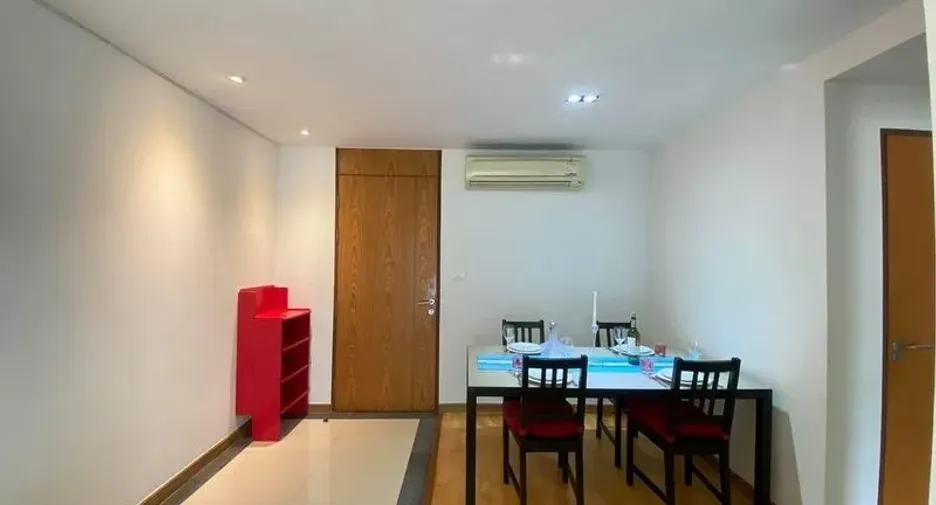 À louer et à vendre 2 chambres condo à Phra Khanong, Bangkok