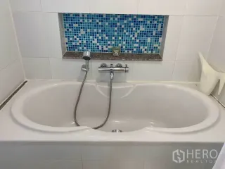 For rent and for sale 3 bedrooms condo in Phra Khanong, Bangkok