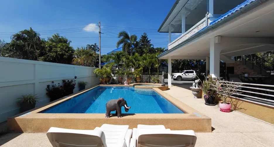 Haus zum Kauf mit 3 Zimmer in Cha Am, Phetchaburi