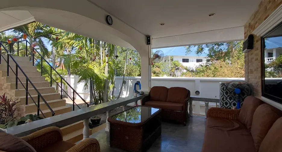 Haus zum Kauf mit 3 Zimmer in Cha Am, Phetchaburi