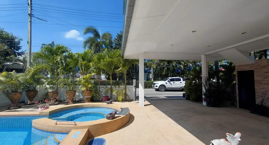 Haus zum Kauf mit 3 Zimmer in Cha Am, Phetchaburi