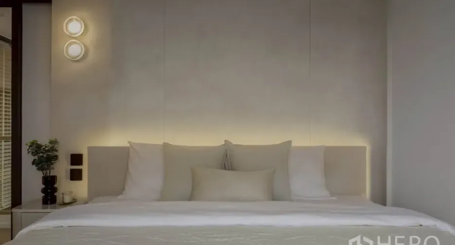 For rent 3 bedrooms condo in Khlong Toei, Bangkok