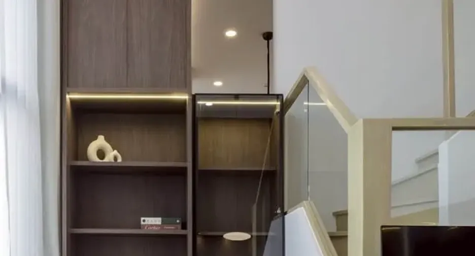 For rent 3 bedrooms condo in Khlong Toei, Bangkok