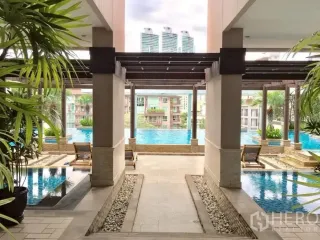 For rent 2 bedrooms condo in Khlong Toei, Bangkok