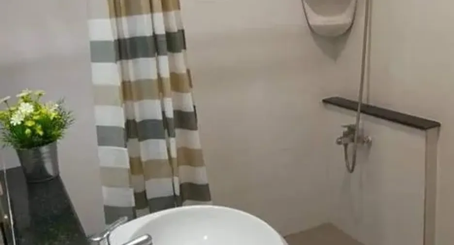 Wohnung zur Miete mit 2 Zimmer in Khlong Toei, Bangkok