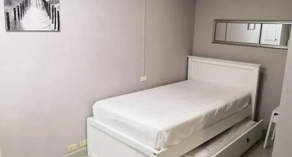 Wohnung zur Miete mit 2 Zimmer in Khlong Toei, Bangkok