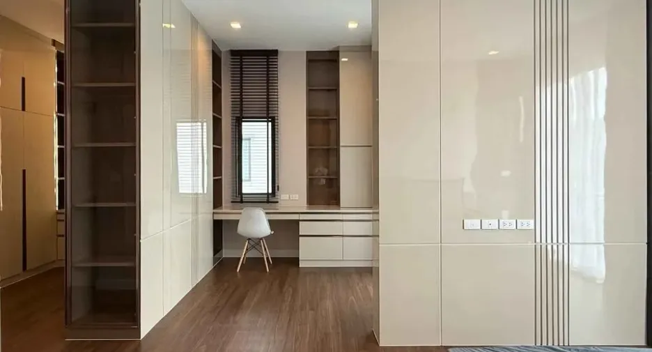 Аренда и продажа 3 спальни дом в Bang Phli, Самутпракан