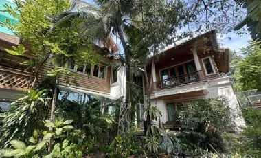 Casa en alquiler de 5 habitaciones en Lam Luk Ka, Pathum Thani