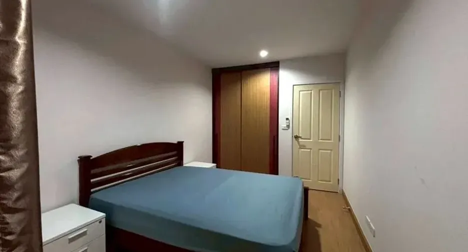 For rent 3 bedrooms townhouse in Suan Luang, Bangkok