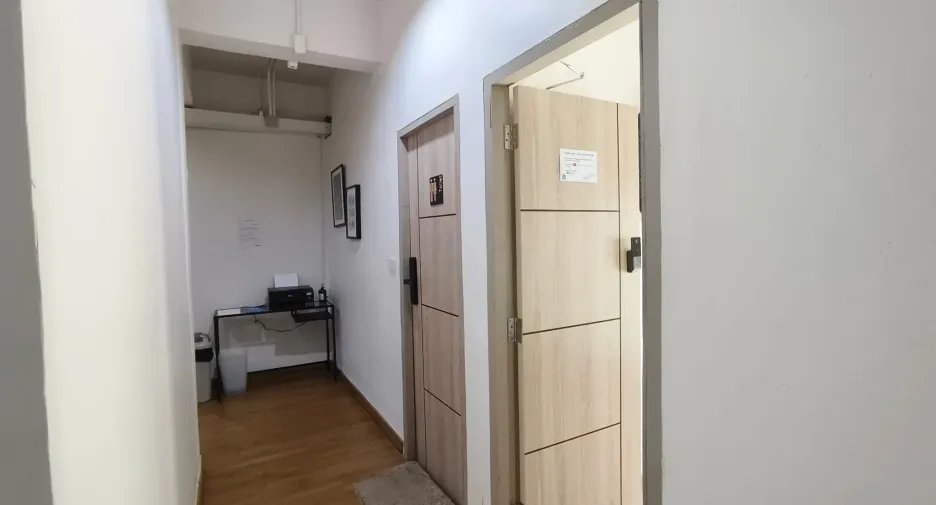 Аренда торговое помещение в Щаттхана, Бангкок