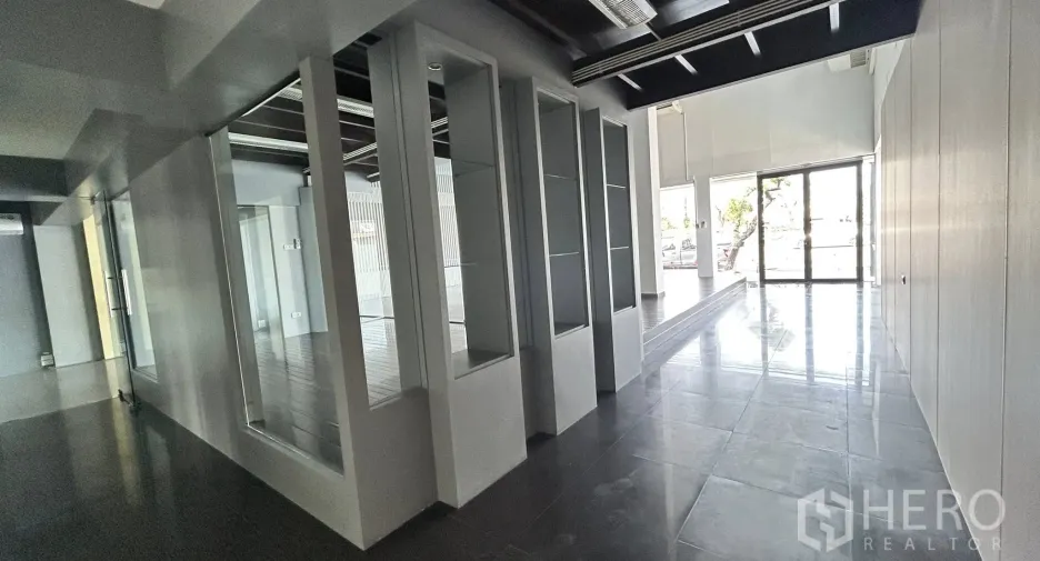 出租 和 出售 18 卧室 商业空间 在 Bang Phli, Samut Prakan