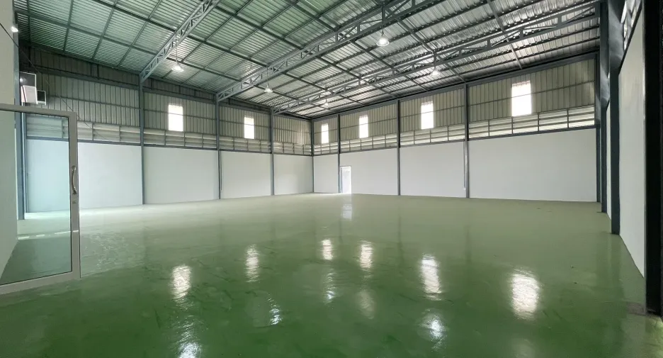 À louer et à vendre entrepôt à Bang Phli, Samut Prakan