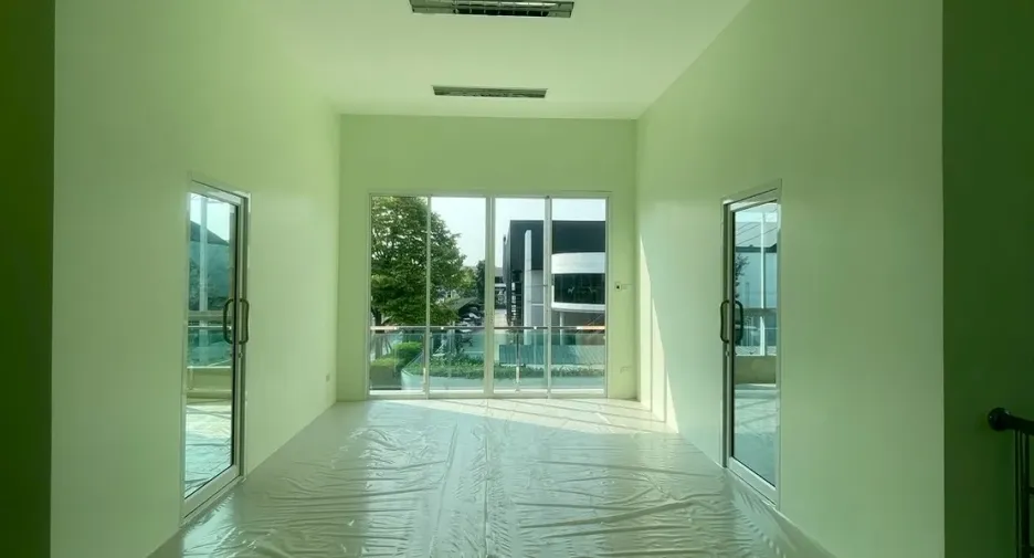 Almacén en venta en Sam Phran, Nakhon Pathom