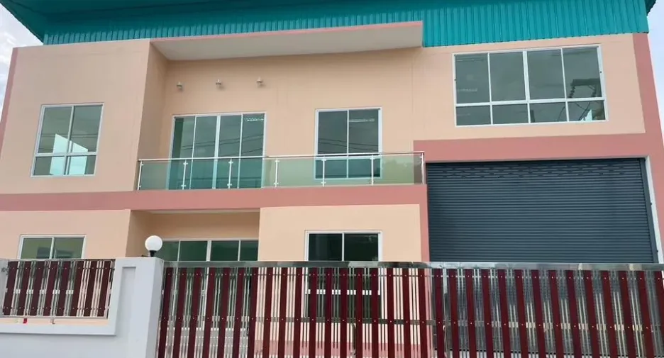 Almacén en venta en Sam Phran, Nakhon Pathom