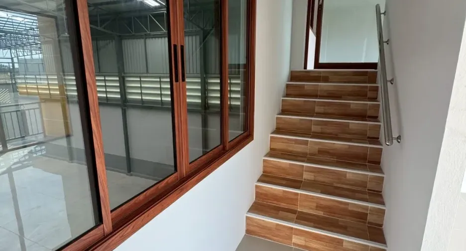 For sale warehouse in Mueang Samut Sakhon, Samut Sakhon