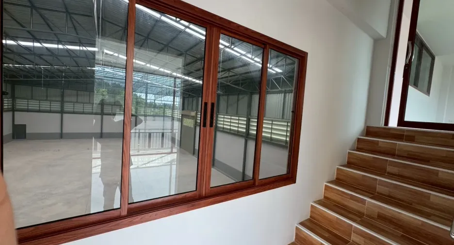For sale warehouse in Mueang Samut Sakhon, Samut Sakhon