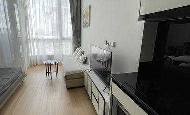 For rent studio condo in Khlong San, Bangkok