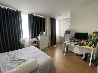 Reihenhaus zum Kauf mit 3 Zimmer in Saphan Sung, Bangkok