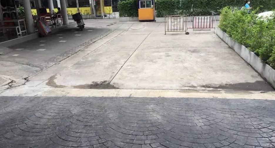For sale retail Space in Khlong Toei, Bangkok
