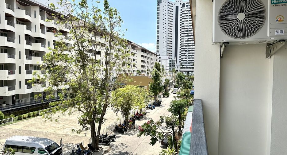 Condo en venta de 3 habitaciones en Bang Lamung, Chonburi