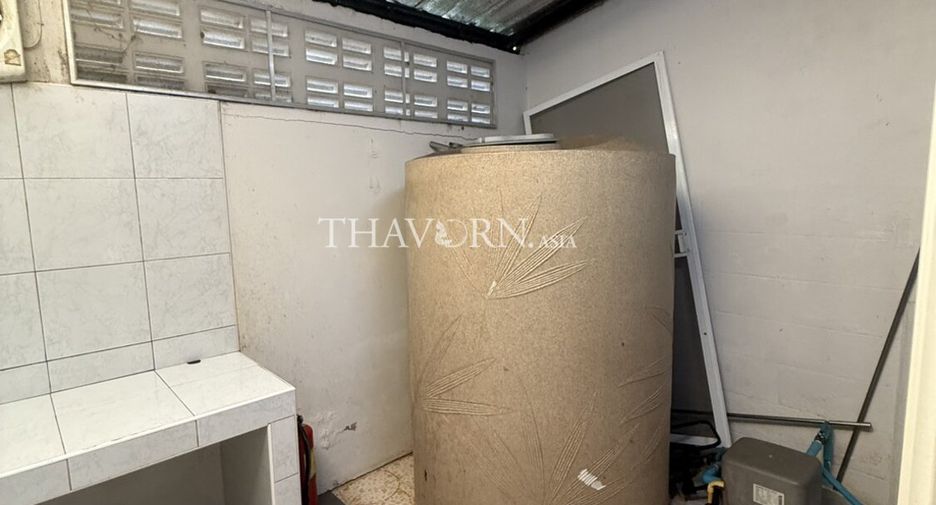 For sale 4 bedrooms house in Bang Lamung, Chonburi