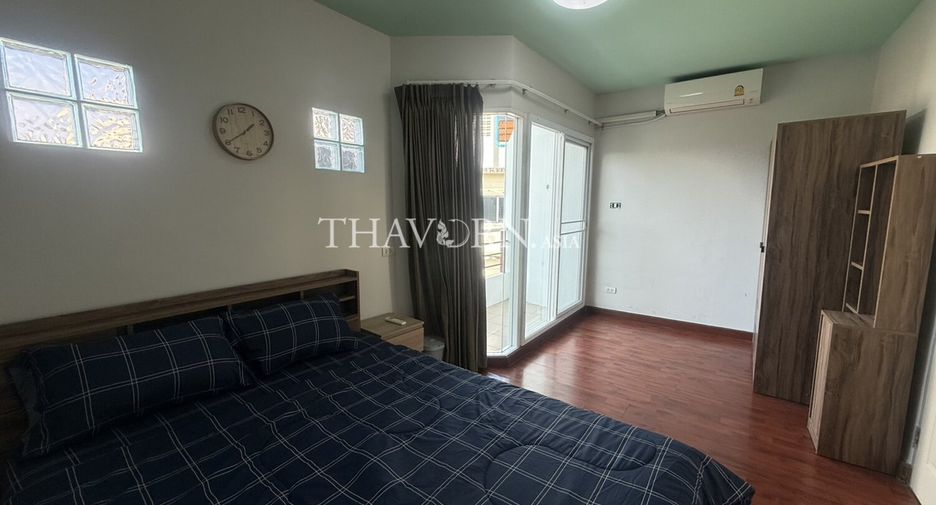 For sale 4 bedrooms house in Bang Lamung, Chonburi