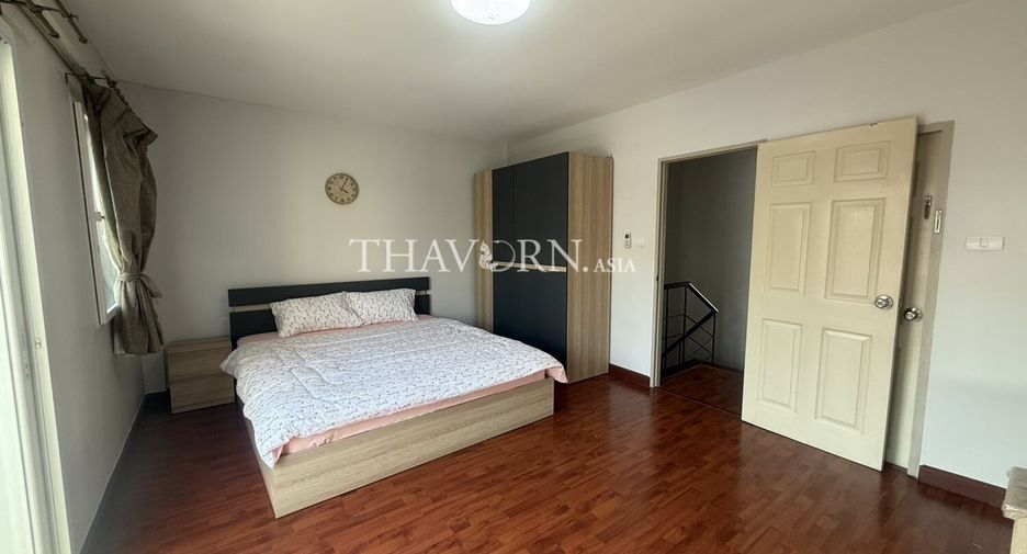 For sale 4 bedrooms house in Bang Lamung, Chonburi