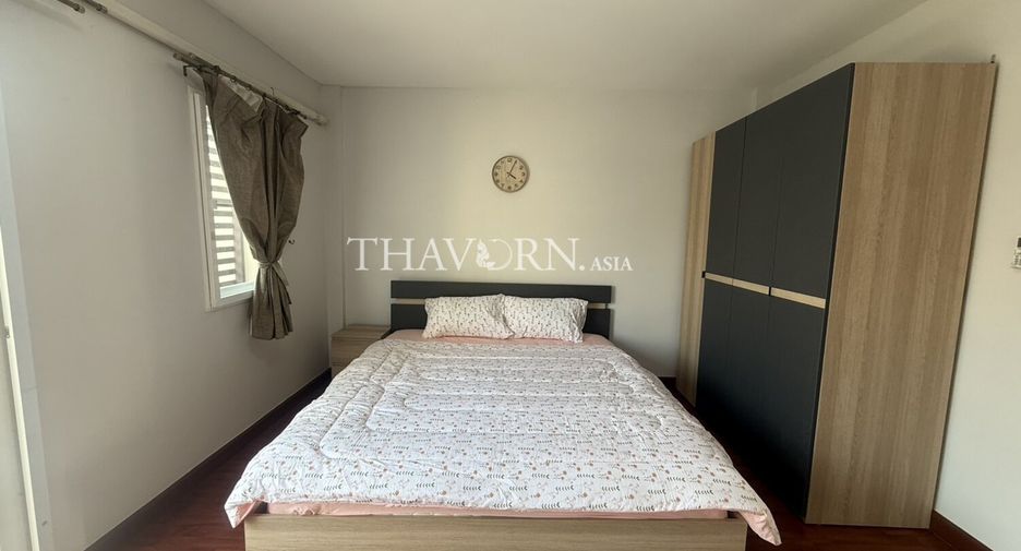 For sale 4 bedrooms house in Bang Lamung, Chonburi