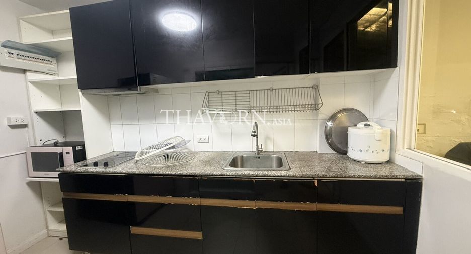 For sale 4 bedrooms house in Bang Lamung, Chonburi