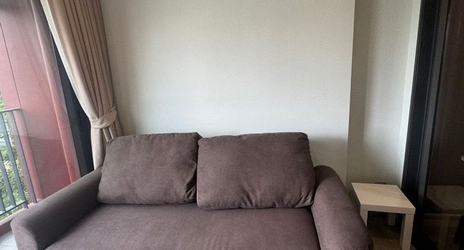 For sale 1 bed condo in Huai Khwang, Bangkok