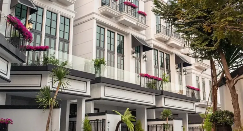 Haus zum Kauf mit 4 Zimmer in Watthana, Bangkok