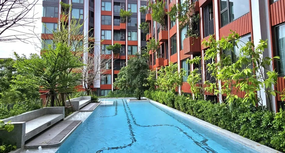 For rent 1 bed condo in Phra Khanong, Bangkok