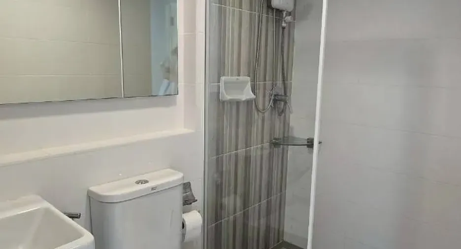 For rent 3 bedrooms townhouse in Bang Phli, Samut Prakan